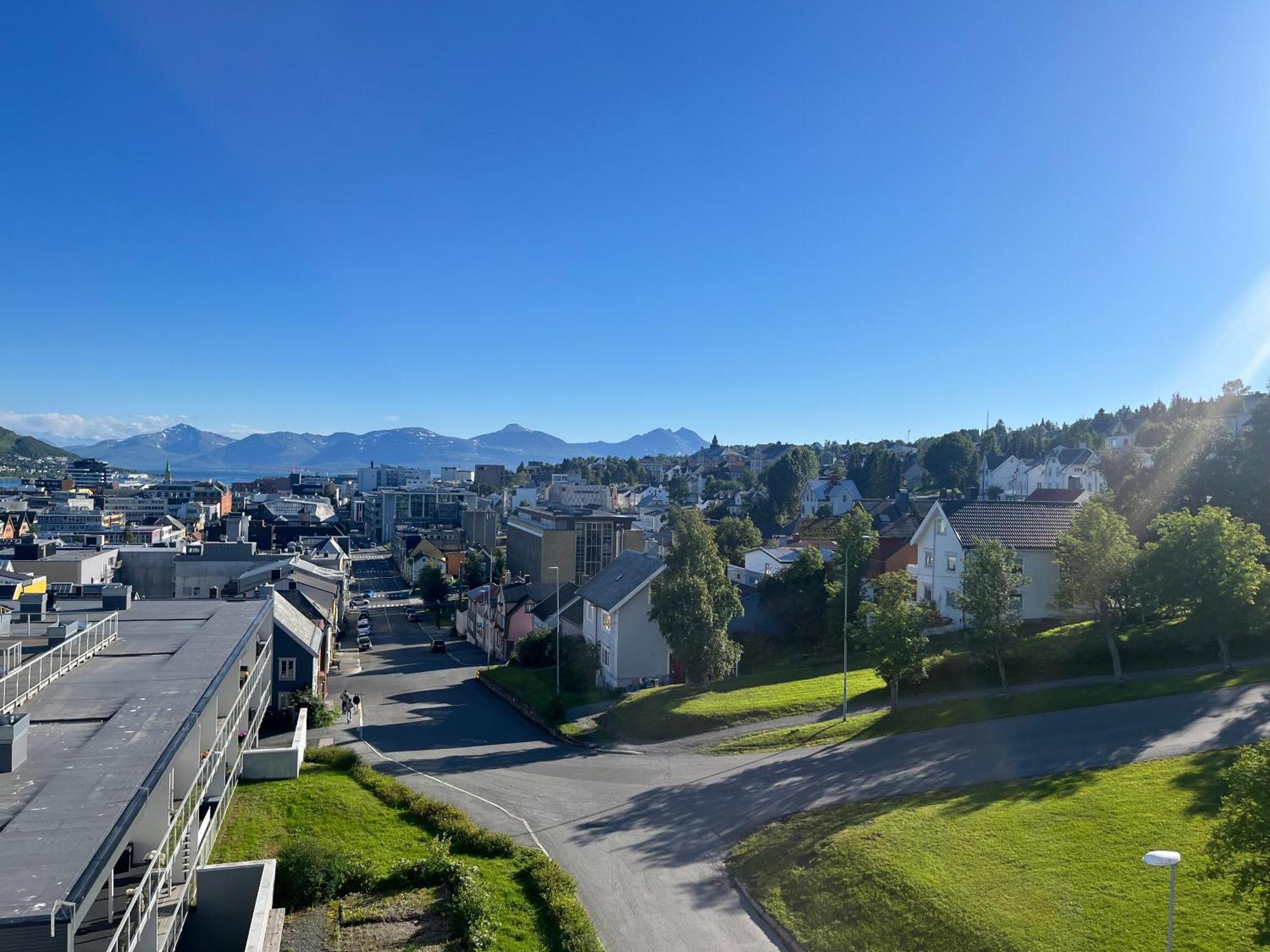 City Center 7Th Floor Apartement With Beautiful View Tromsø Eksteriør bilde